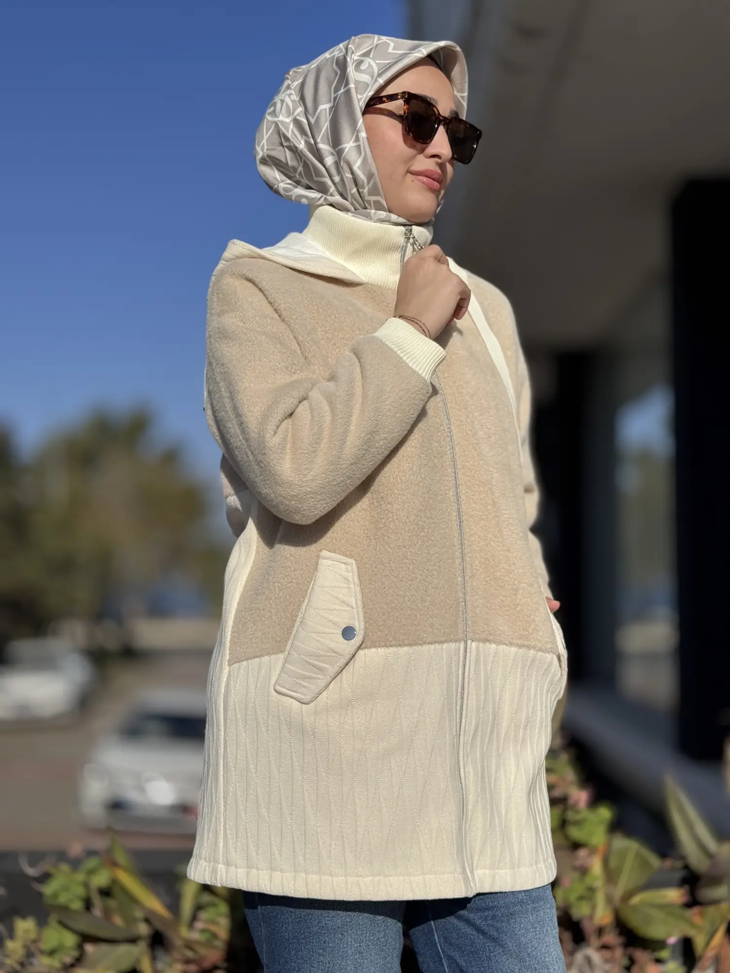 Tığ Triko Kürk Desenli Kadife Doku Kombinli Kaban KBN6013