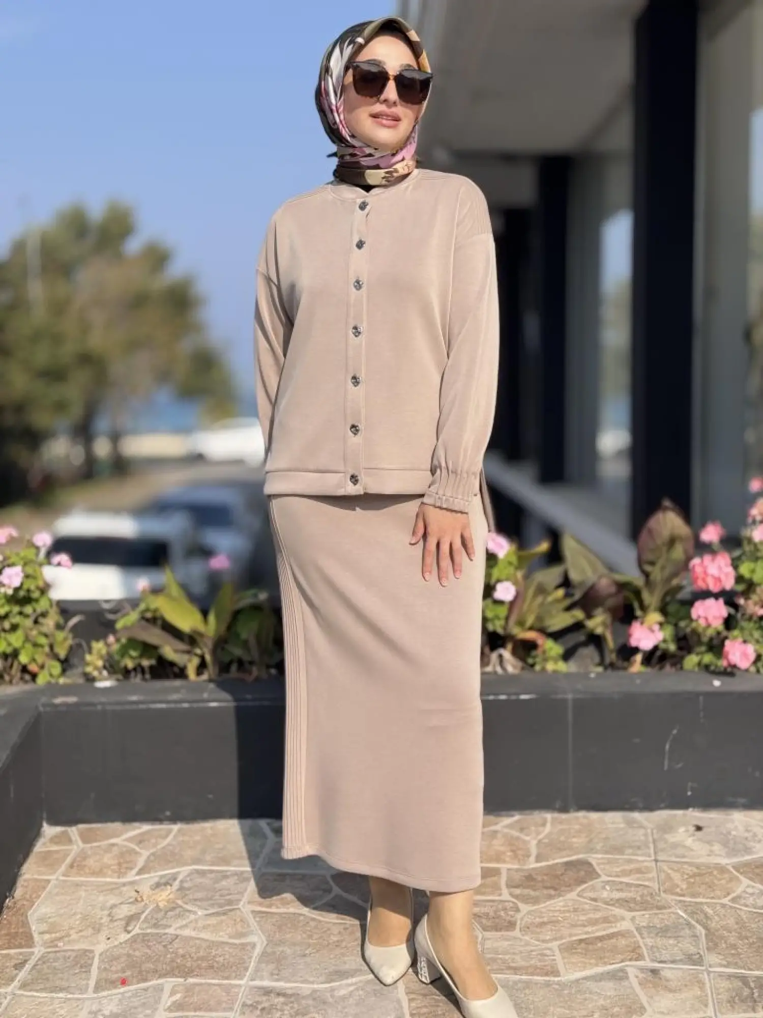 Tığ Triko Nervür Detaylı Etekli Takım TKM5029