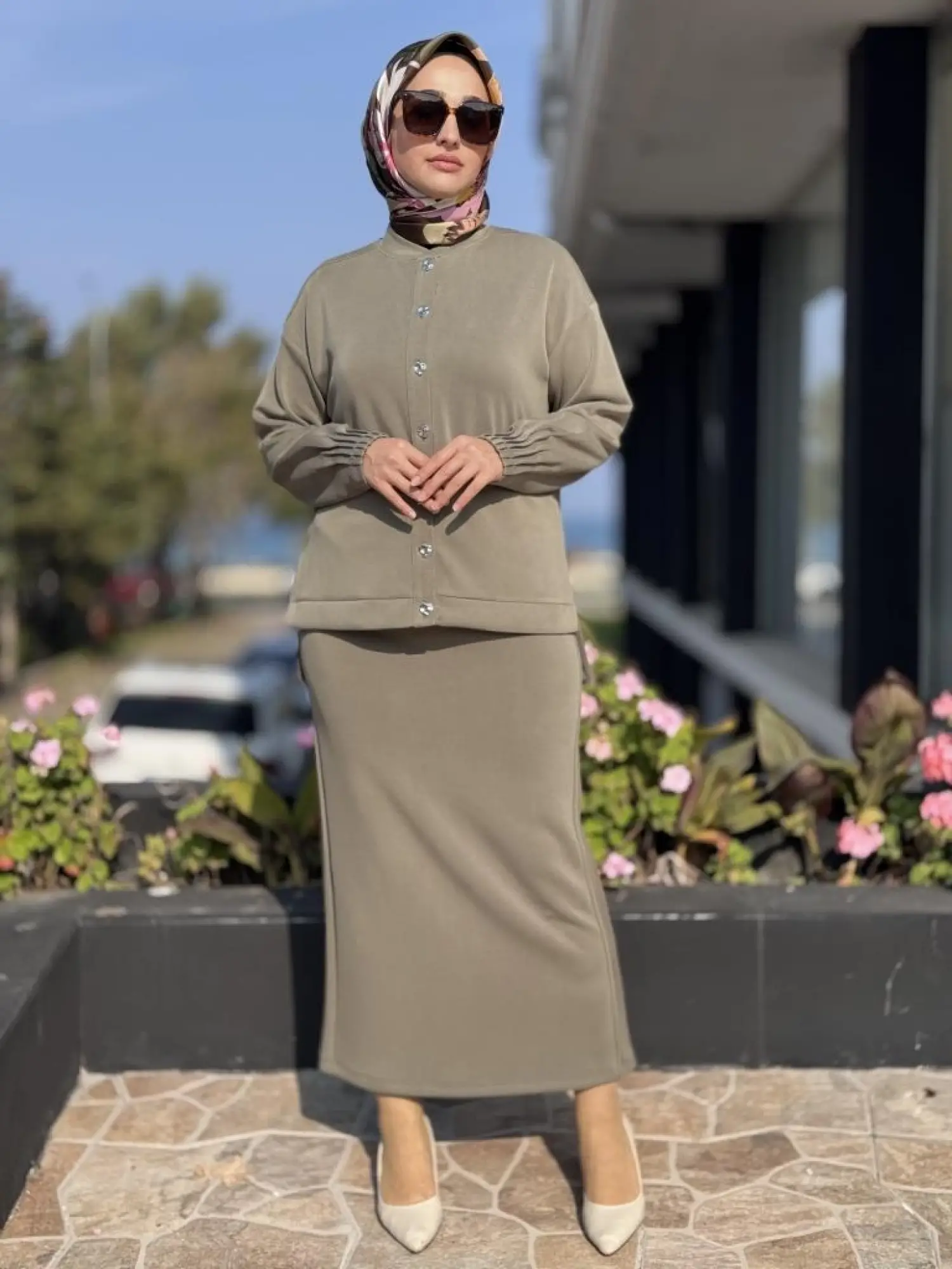 Tığ Triko Nervür Detaylı Etekli Takım TKM5029