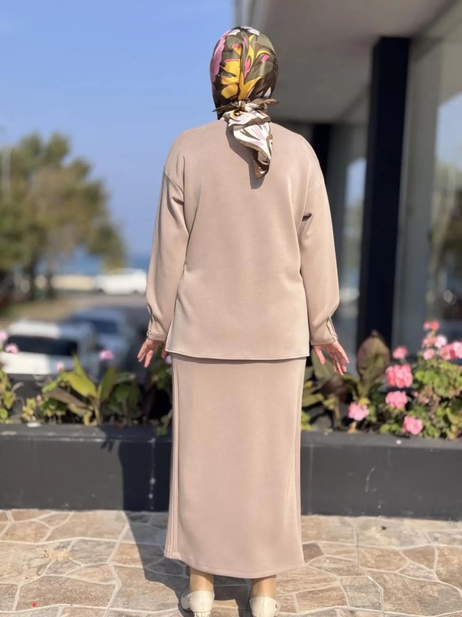 Tığ Triko Nervür Detaylı Etekli Takım TKM5029