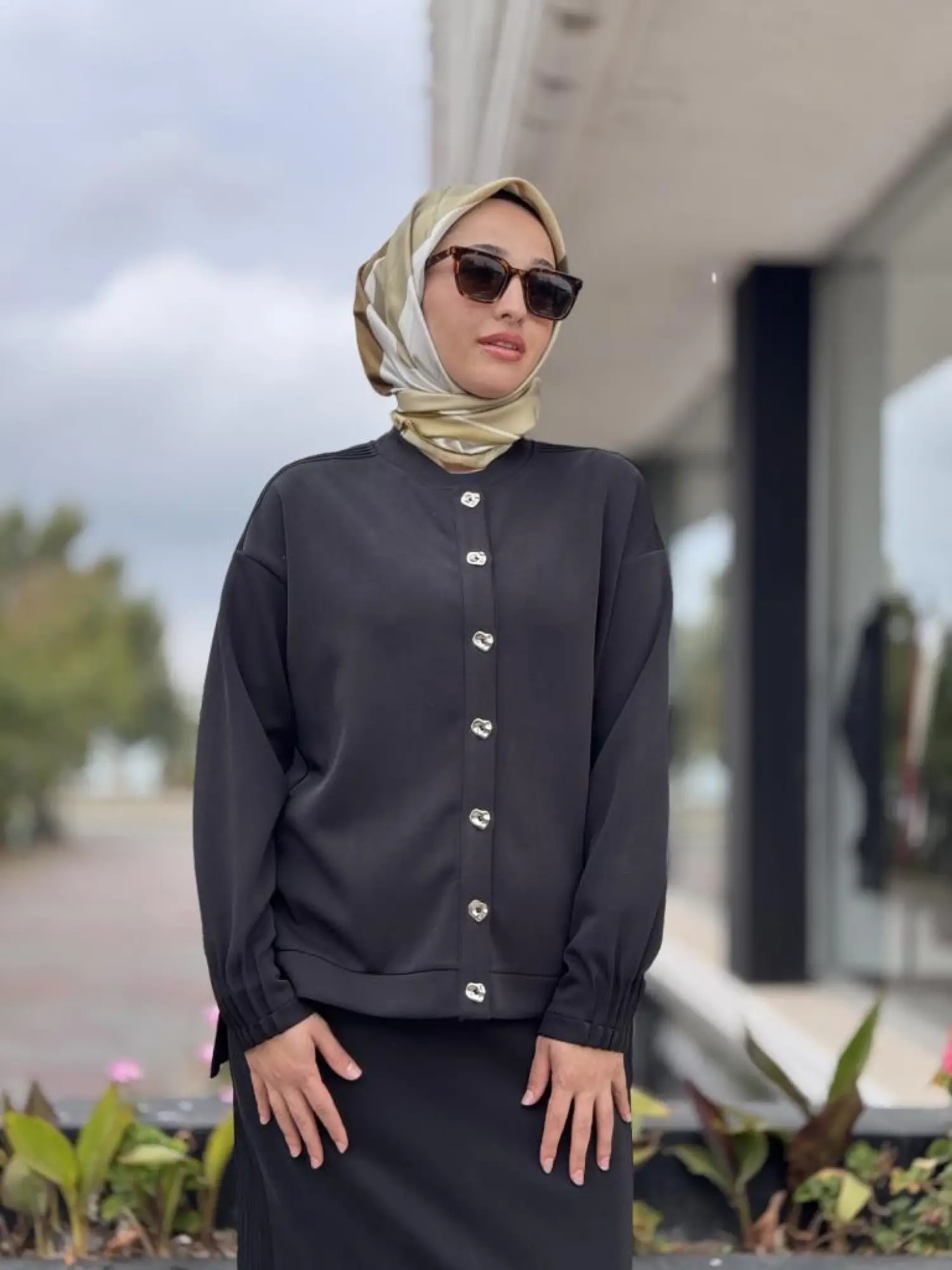 Tığ Triko Nervür Detaylı Etekli Takım TKM5029