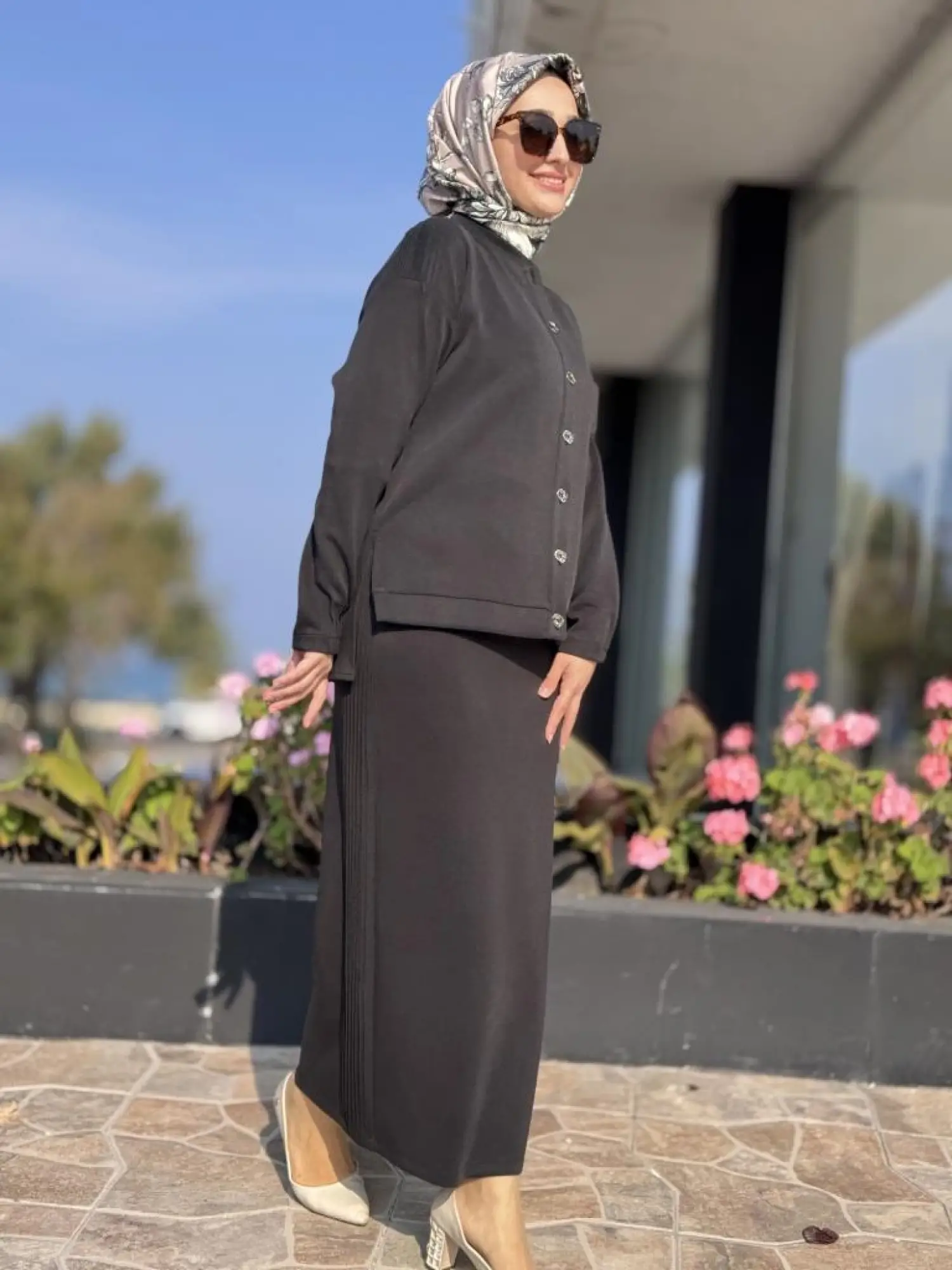 Tığ Triko Nervür Detaylı Etekli Takım TKM5029