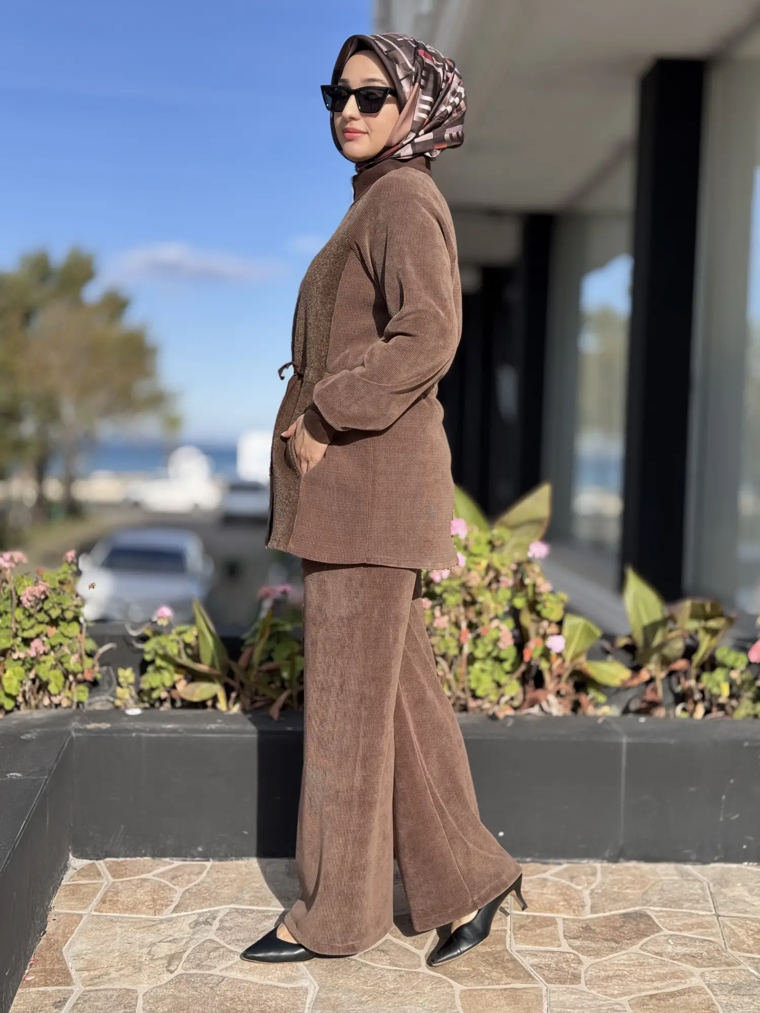 Tığ Triko Peluş Detaylı Kadife Dokulu Pantolunlu Takım TKM5032