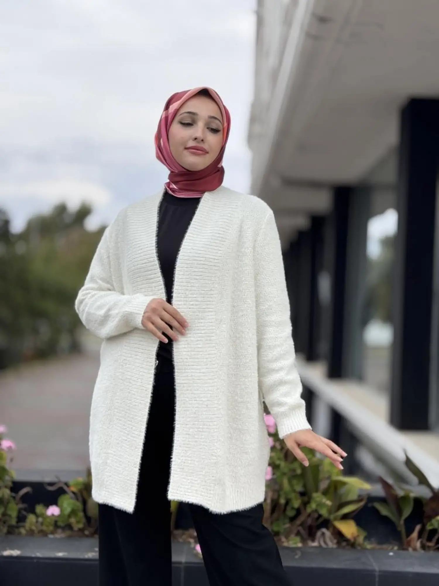 Tığ Triko Sim Detaylı Hırka HRK21686