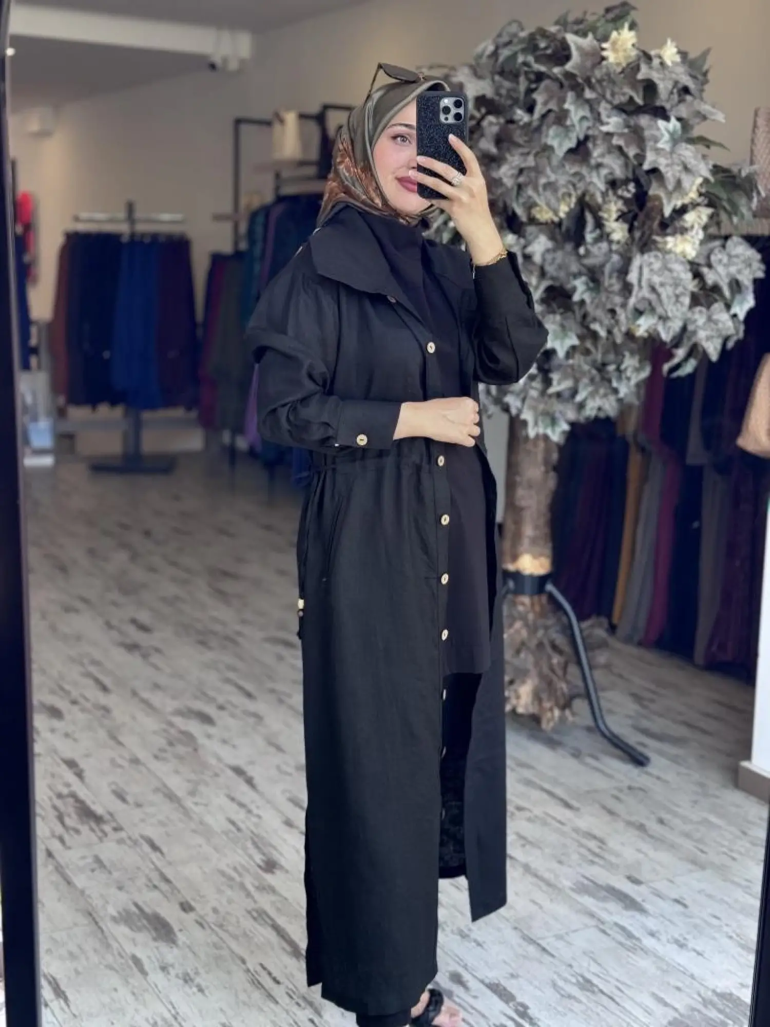 Tığ Triko Sırt Nakış ve Boncuk Detaylı Kap KAP3082