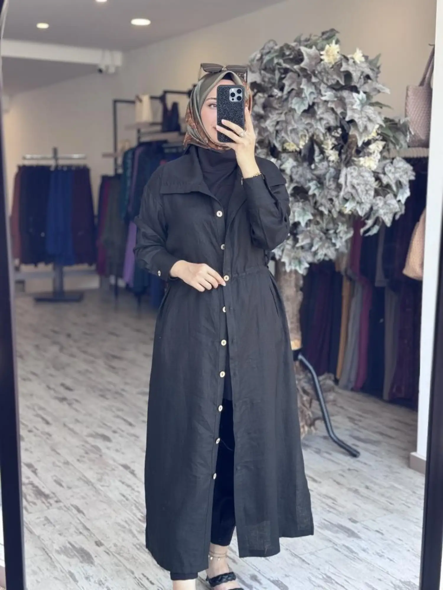 Tığ Triko Sırt Nakış ve Boncuk Detaylı Kap KAP3082