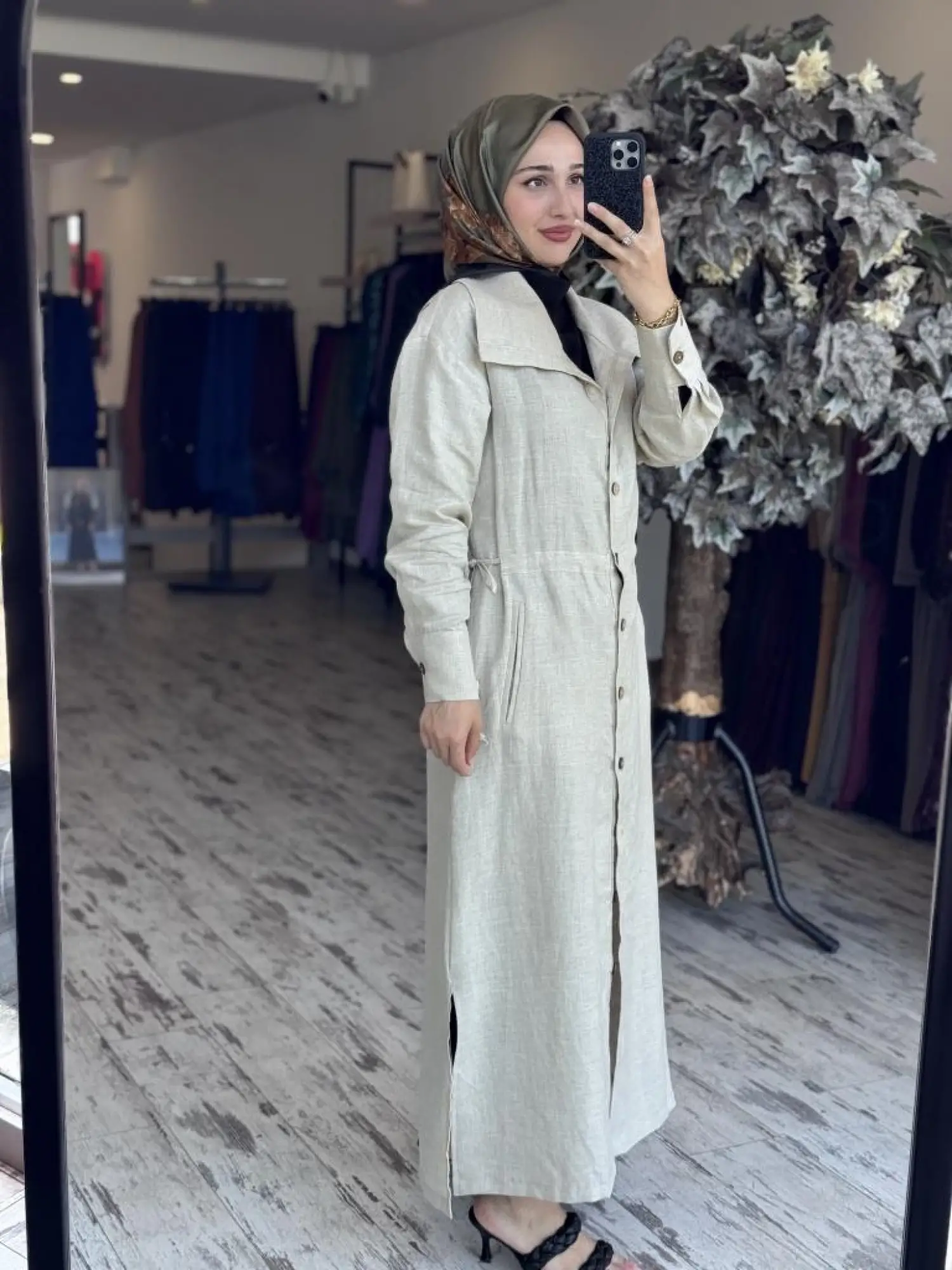 Tığ Triko Sırt Nakış ve Boncuk Detaylı Kap KAP3082