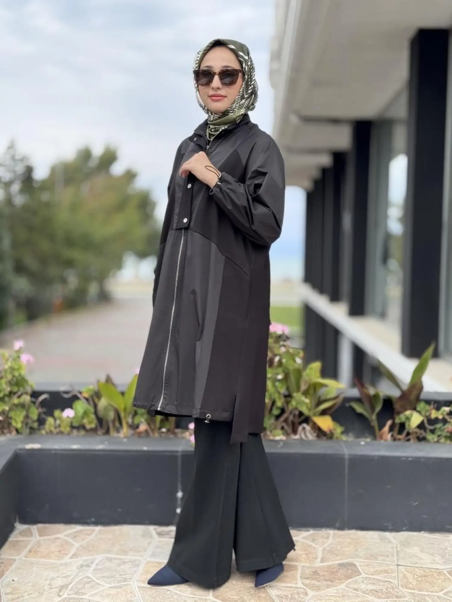 Tığ Triko Teknik Kumaş Kombinli Fermuar Detaylı Kap KAP20004