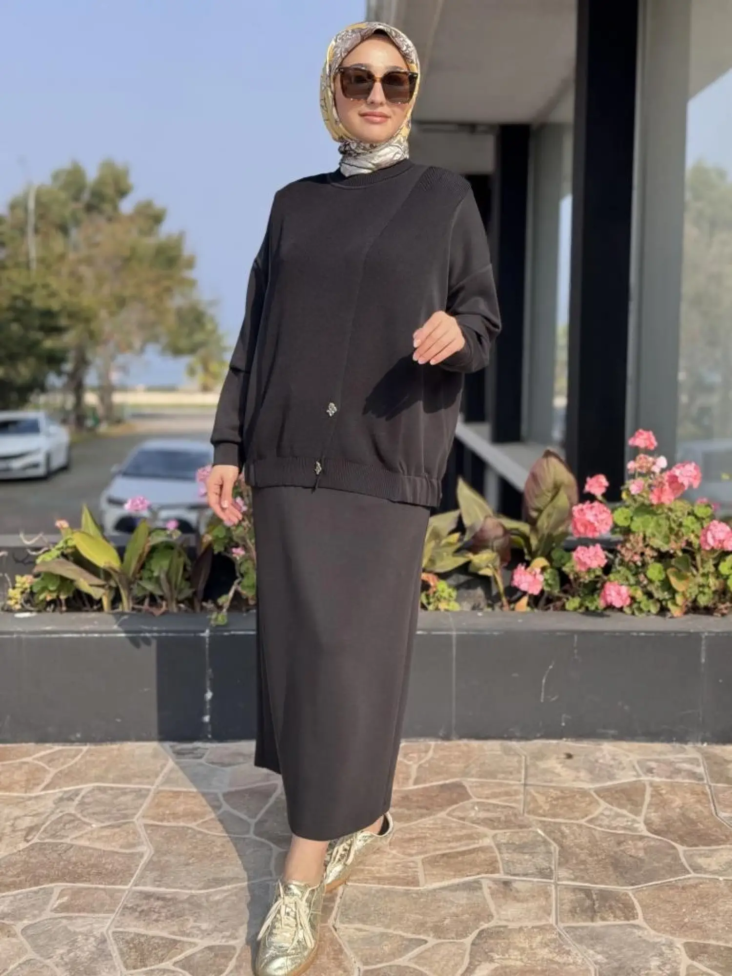 Tığ Triko Triko Maxi Düğmeli Etekli Takım TKM5030