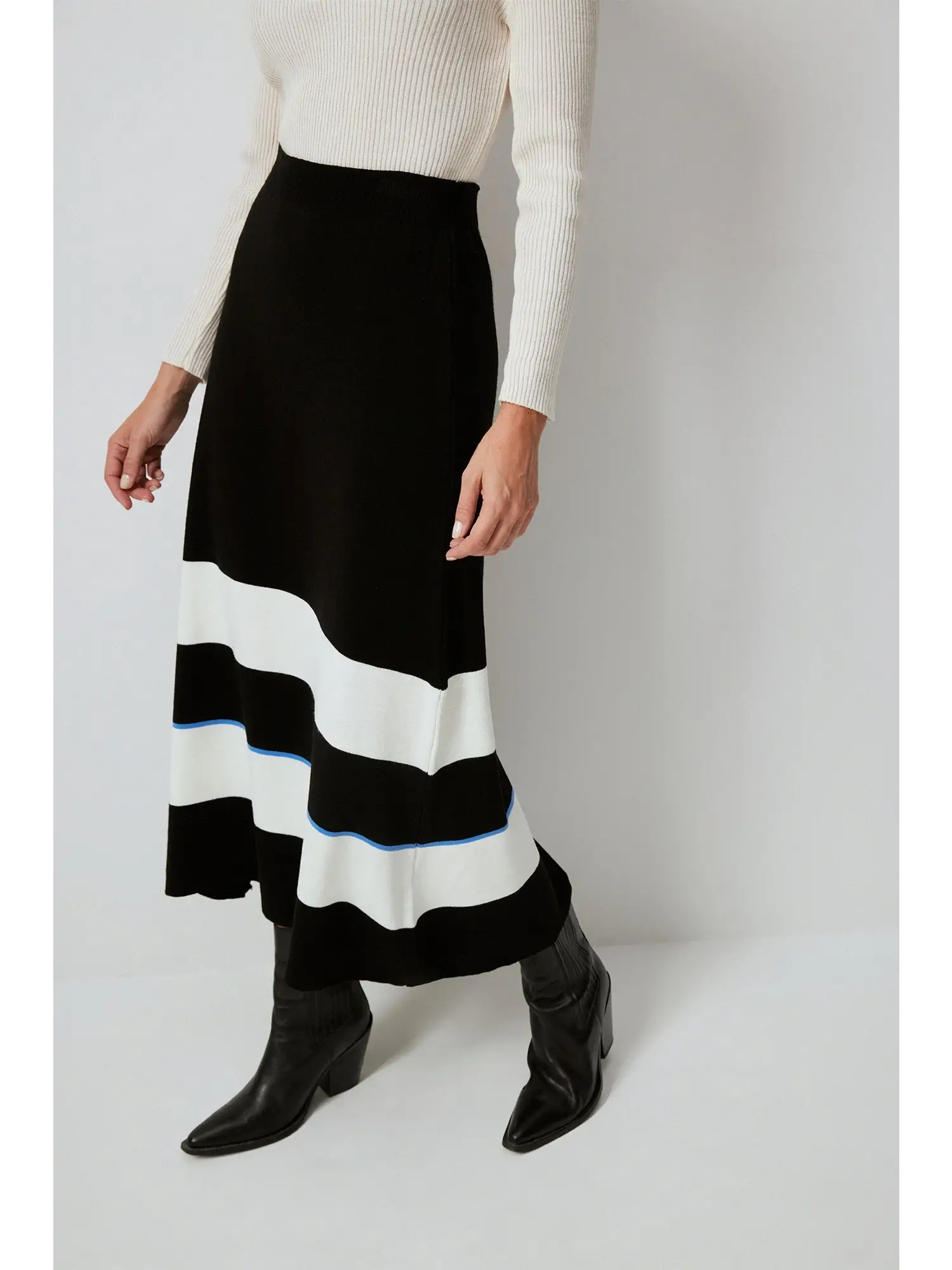 Touche Beli Lastikli Çizgili Triko Etek 23F1XD107