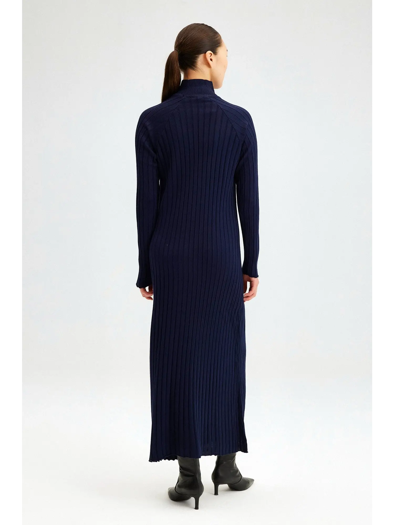 Touche Fitilli Dik Yaka Triko Elbise 23F1XD80