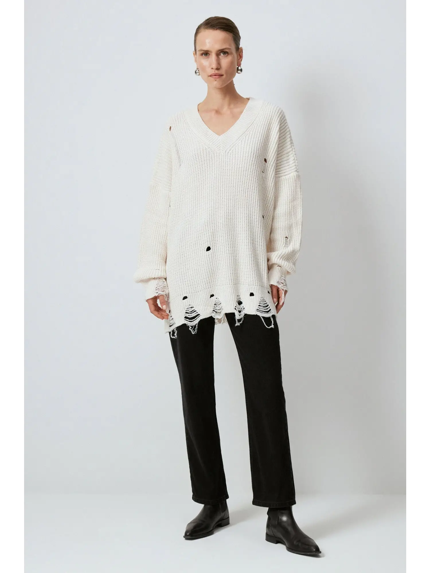 Touche V Yaka Yırtık Detaylı Kazak 24F1TD006