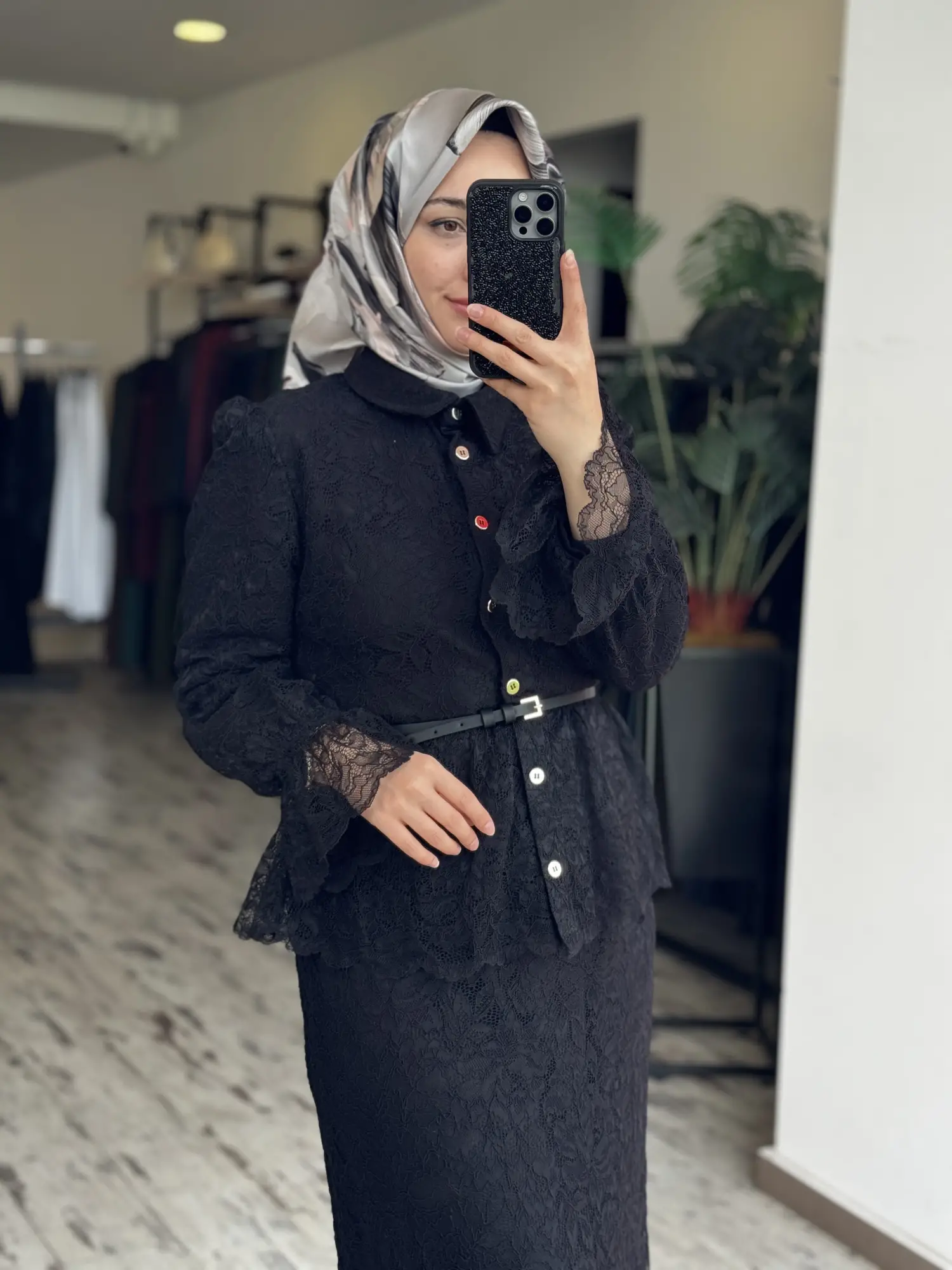 Vuu Beli Peplum Dantel Elbise