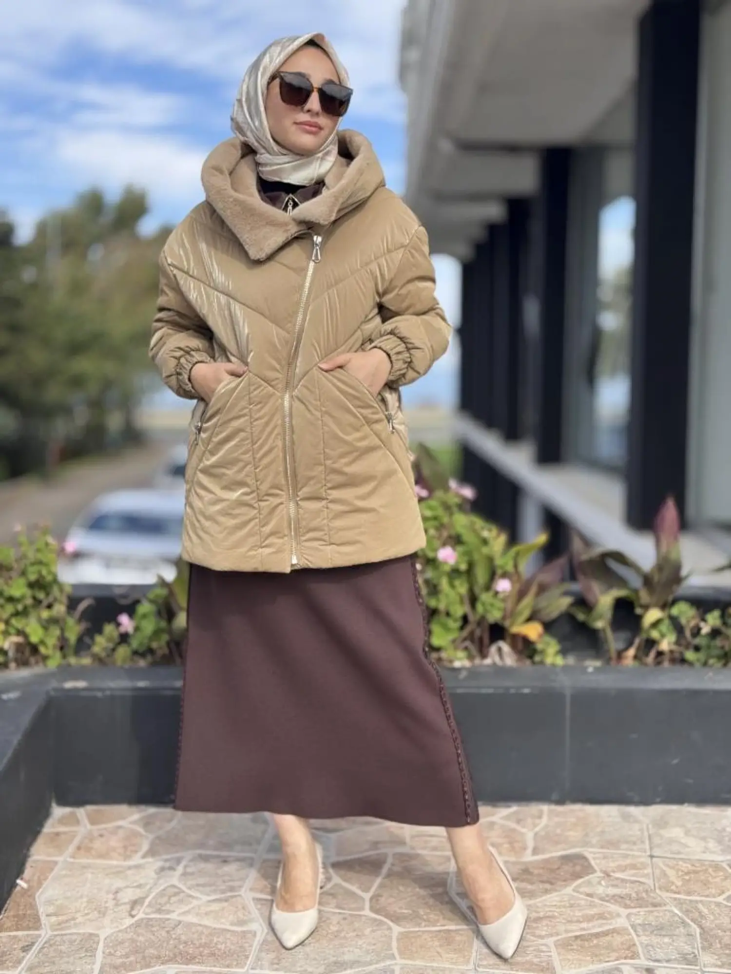 WOM BTQ Çapraz Fermuarlı Yakası Kürklü Mont