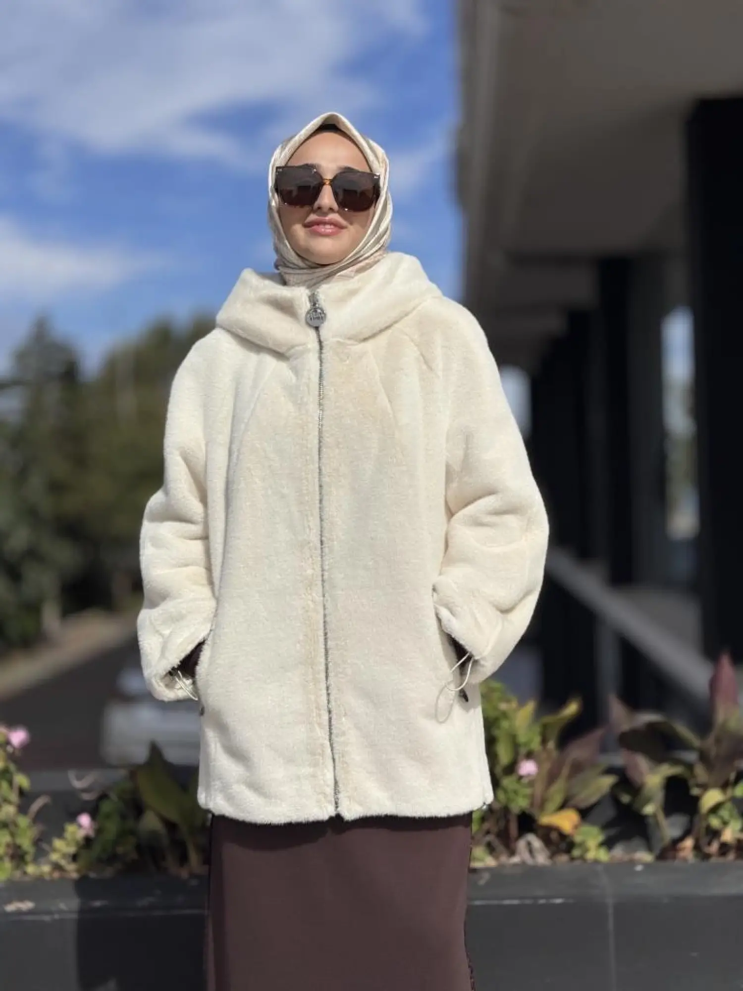 WOM BTQ Fermuarlı Kapüşonlu Kürk Kaban