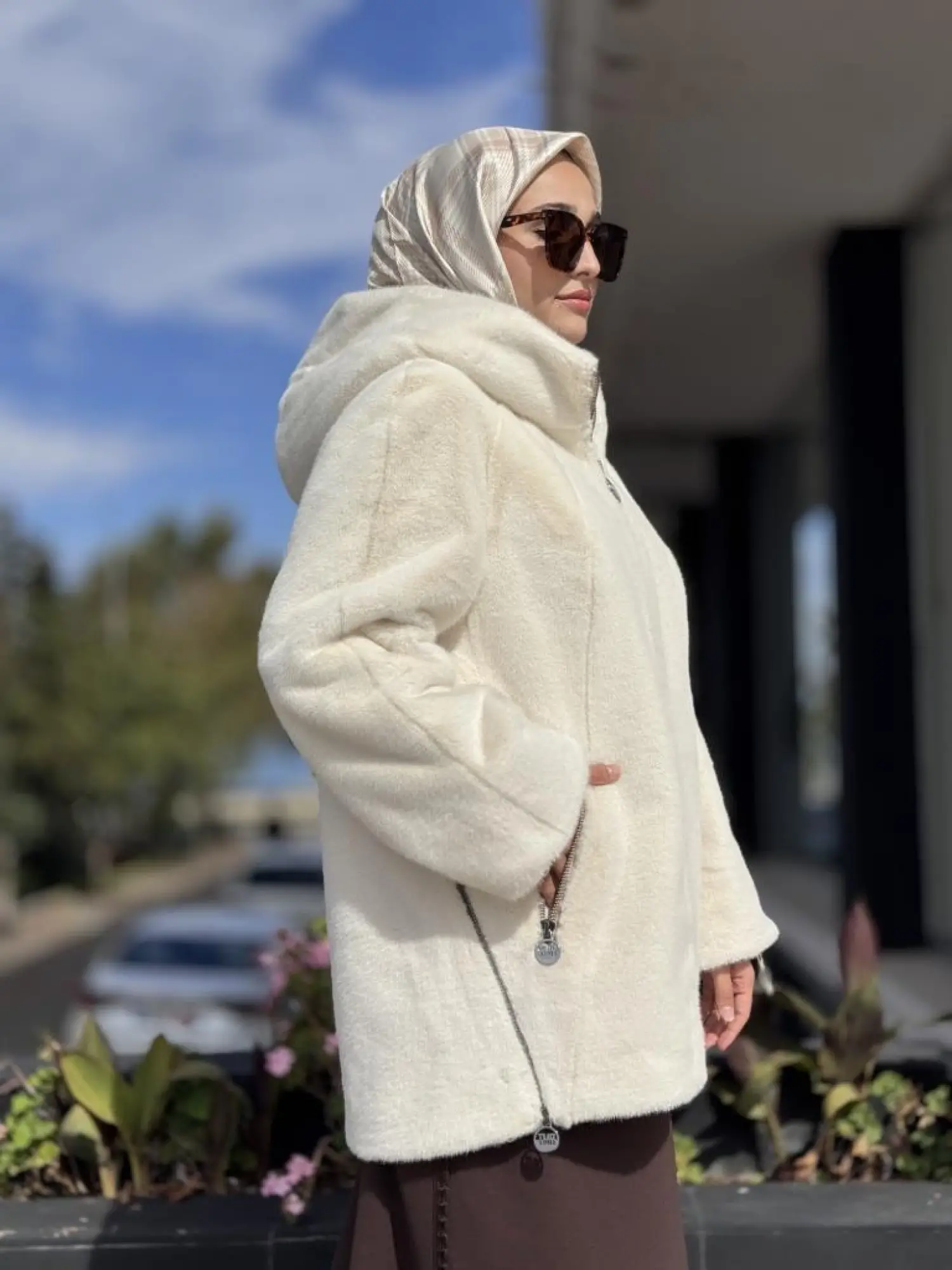 WOM BTQ Fermuarlı Kapüşonlu Kürk Kaban