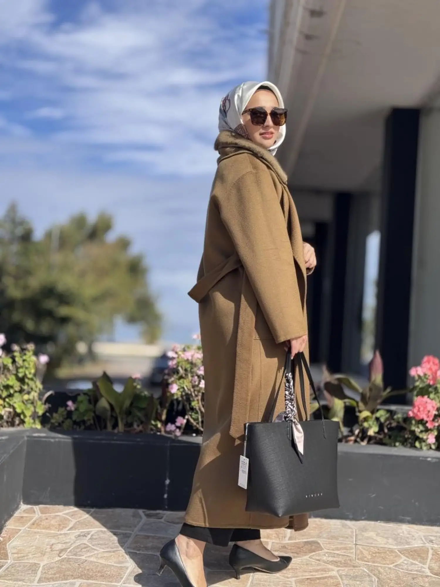 WOM BTQ Seyyar Kürklü Kuşaklı Zibellino Yün Kaban