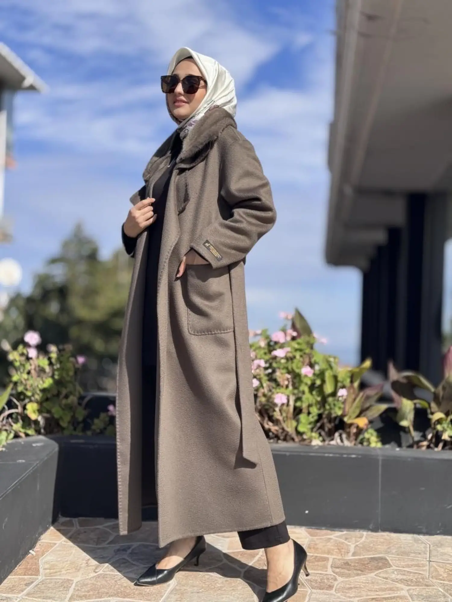 WOM BTQ Seyyar Kürklü Kuşaklı Zibellino Yün Kaban