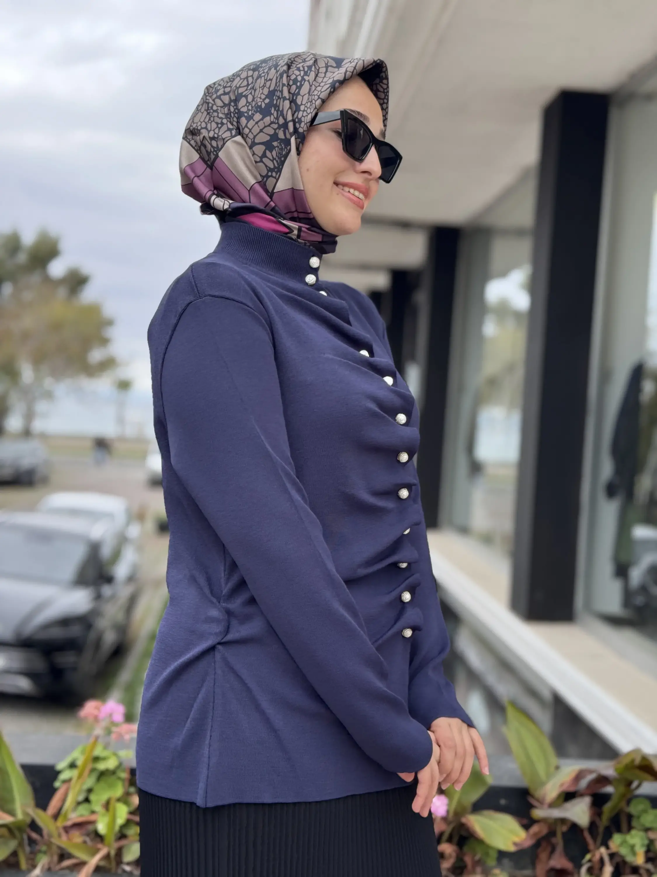 Ghisa İnci Düğme Detaylı Büzgülü Hırka G3294