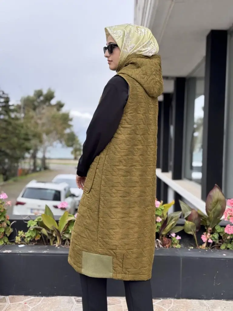 Almarwah Çıtçıt Kapamalı Cepli Kapitone Yelek 505329