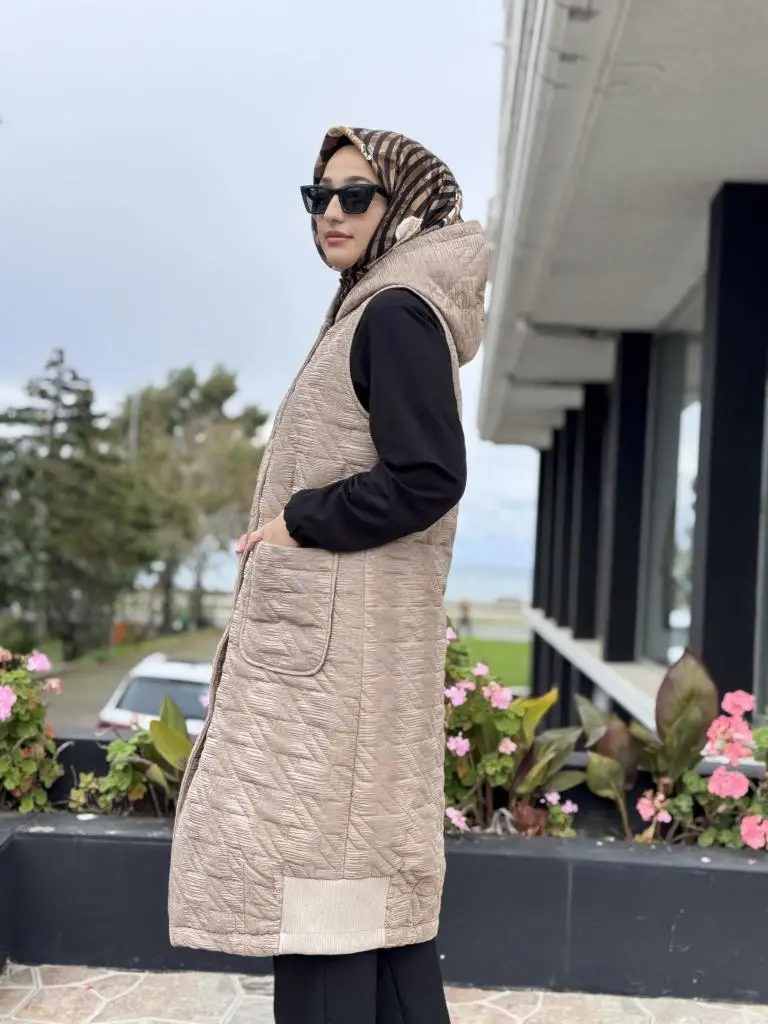 Almarwah Çıtçıt Kapamalı Cepli Kapitone Yelek 505329