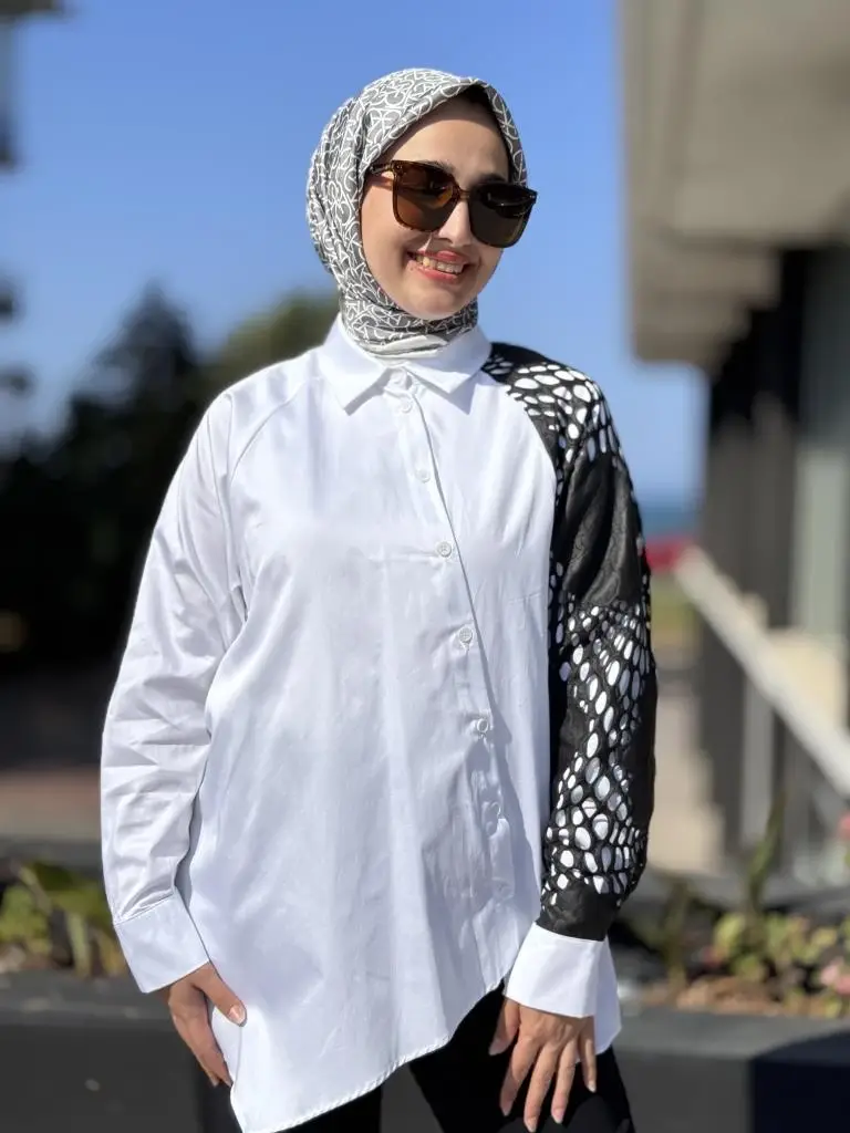 Almarwah Lazer Kesim Deri Detaylı Gömlek 101995