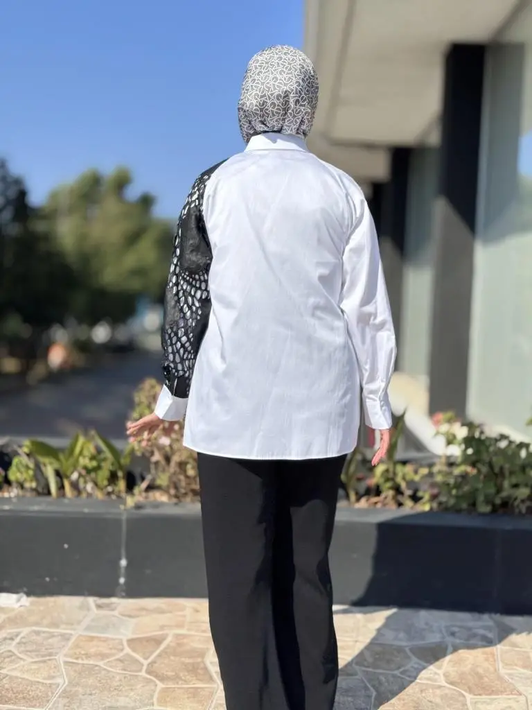 Almarwah Lazer Kesim Deri Detaylı Gömlek 101995