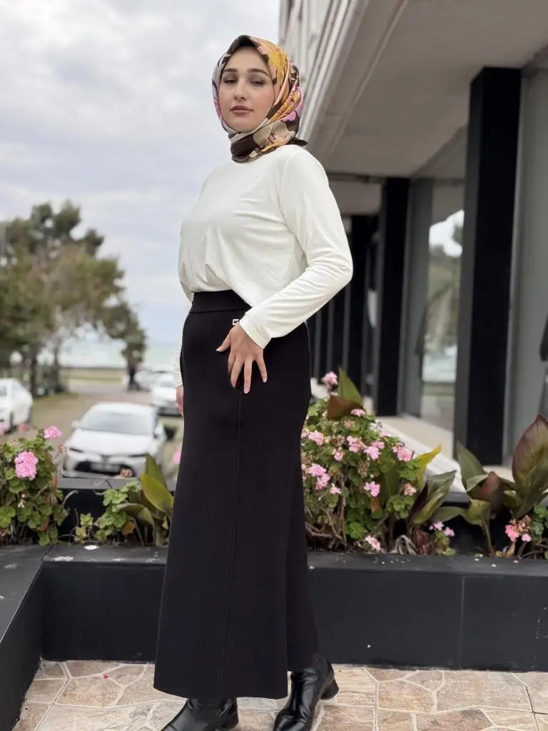 Ghisa Cep Detaylı Örme Triko Etek G5344