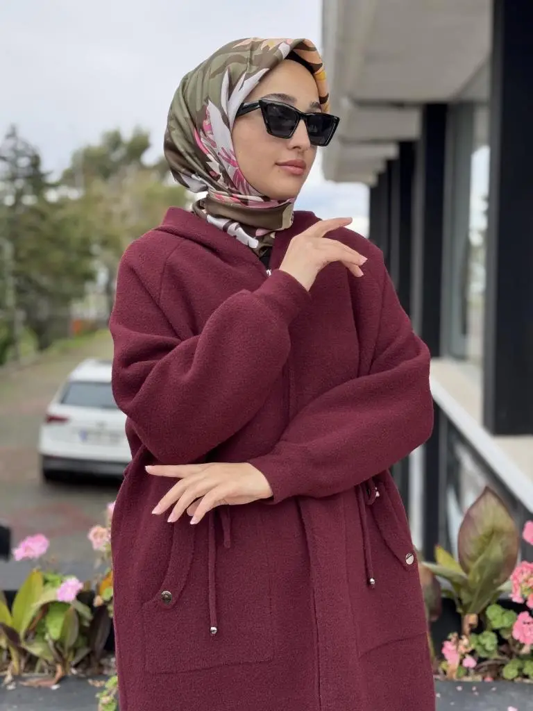 Ghisa Fermuarlı Kapüşonlu Kaban 6545