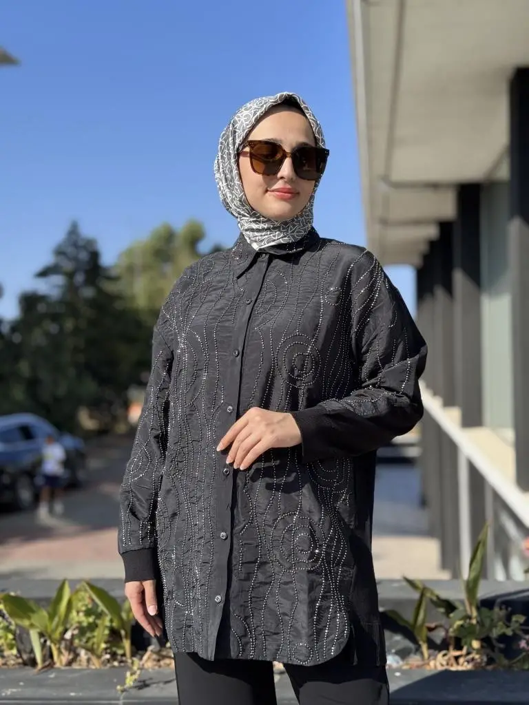 Ghisa Metalık Boncuk İşlemeli Sırtı Triko Gömlek/ Ceket 4001