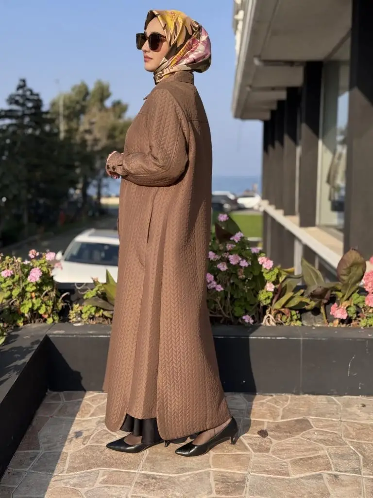 İnvee Çıtçıtlı Gömlek Yaka Kap 7039B