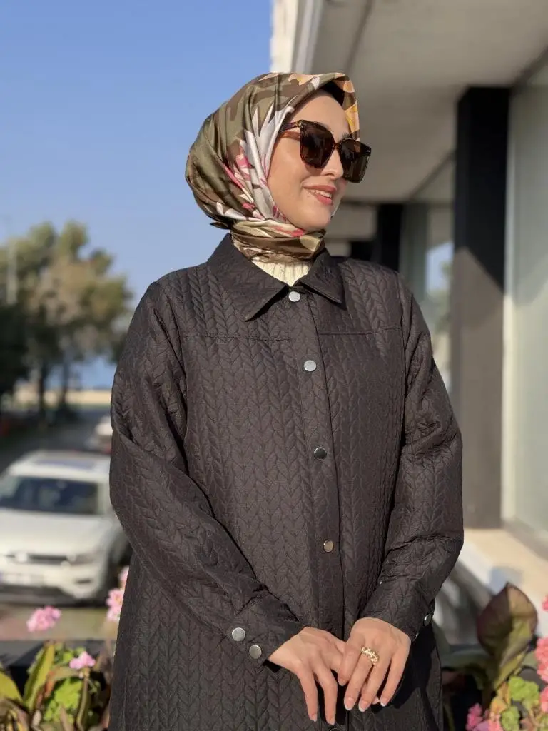 İnvee Çıtçıtlı Gömlek Yaka Kap 7039B