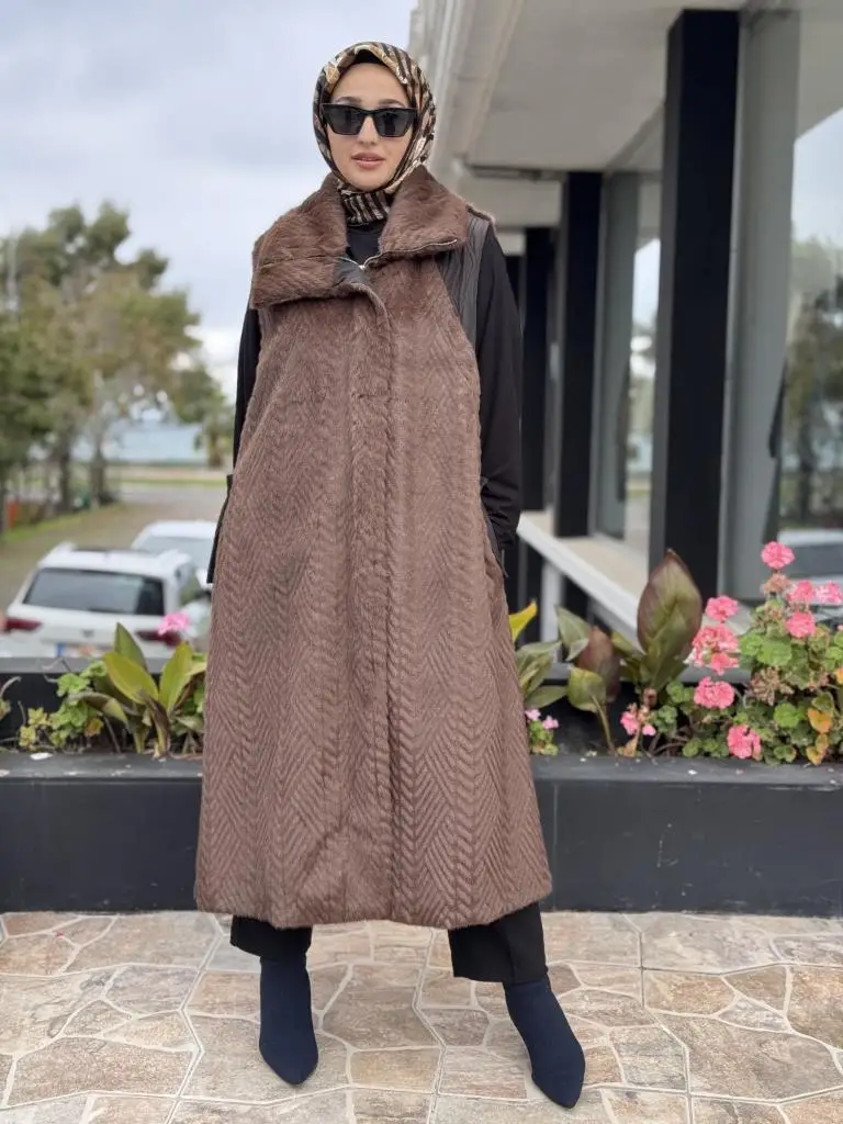 Misswhence Kapitone Detaylı Uzun Kürk Yelek 38700