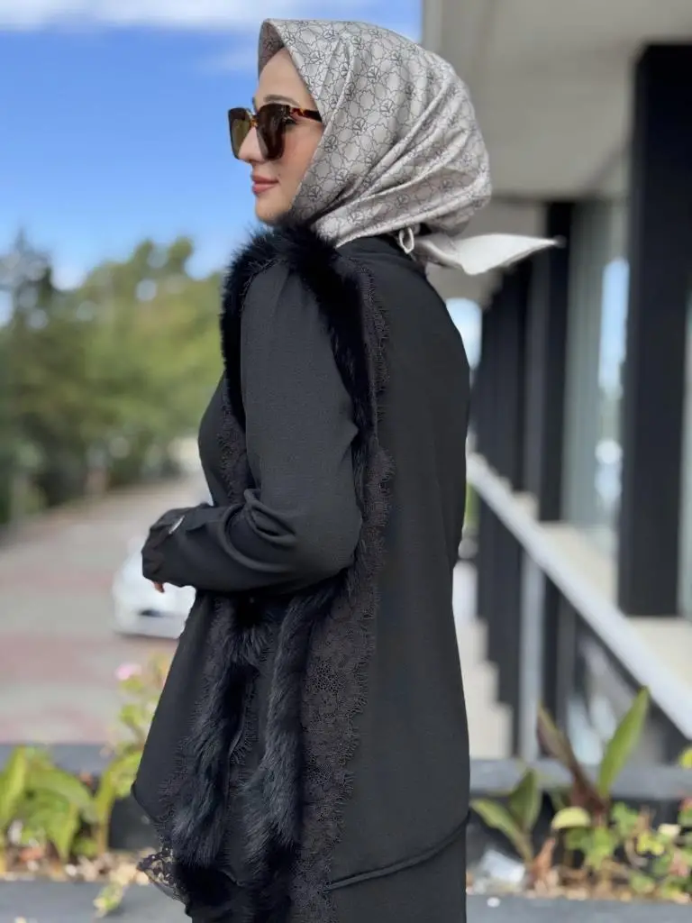 Misswhence Kürk ve Dantel Detaylı Triko Tunik MİSS268