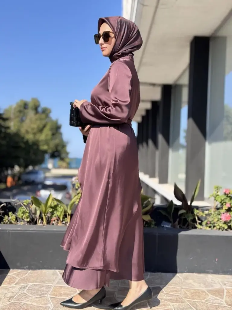 QooQ Store Saten Bluz Etek Takım 26FW201