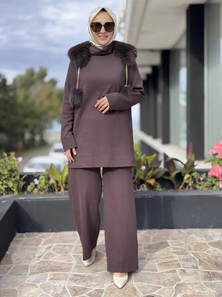 Qupra Seyyar Kürk Aksesuarlı Tunik Pantolon Takım WAC92054