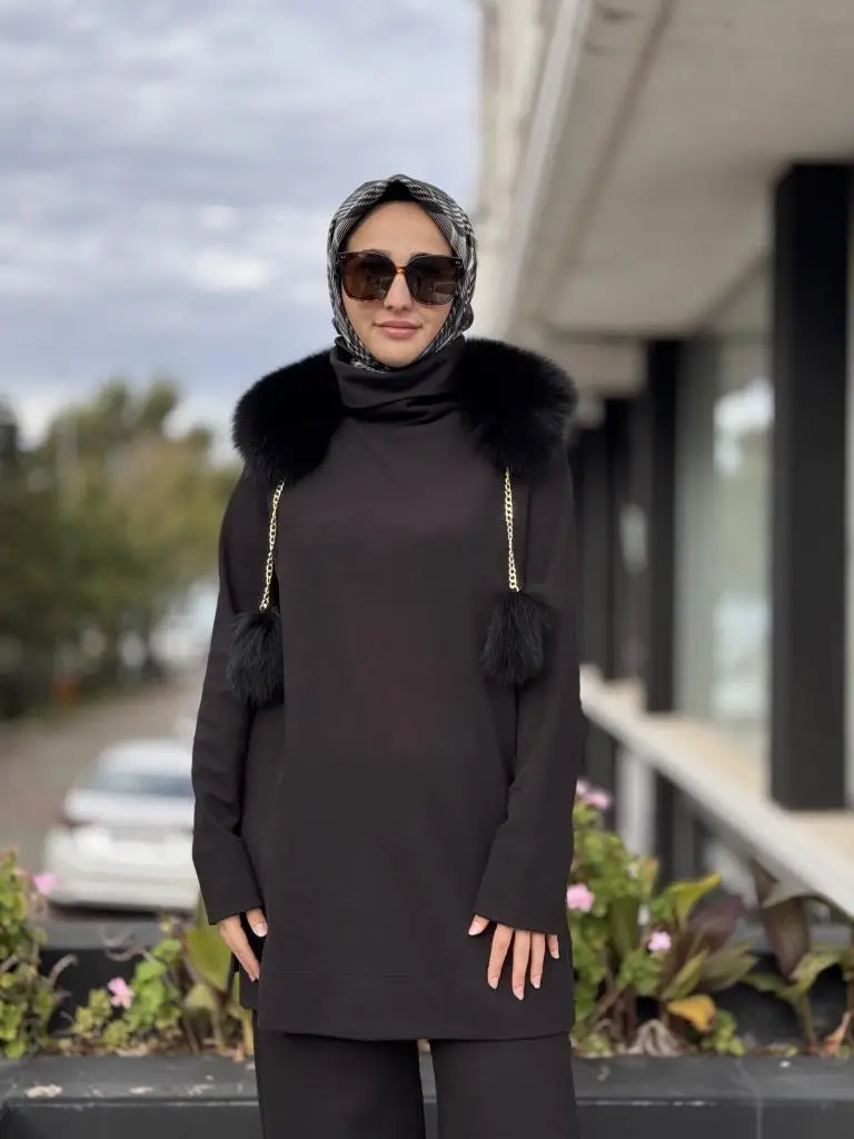 Qupra Seyyar Kürk Aksesuarlı Tunik Pantolon Takım WAC92054