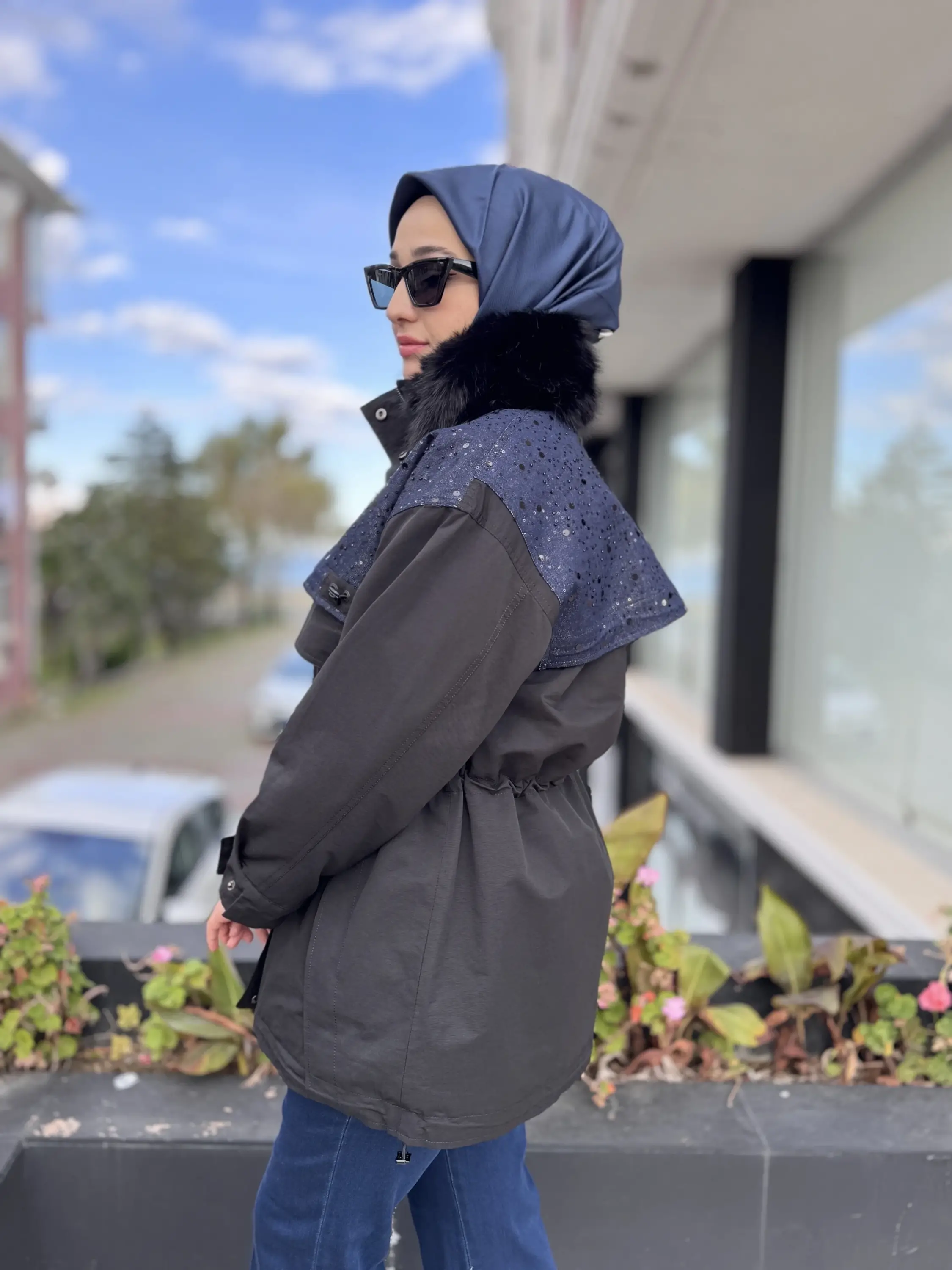 SİYAH-LACİVERT G6542 Denim Detaylı Seyyar Kürklü Kaban