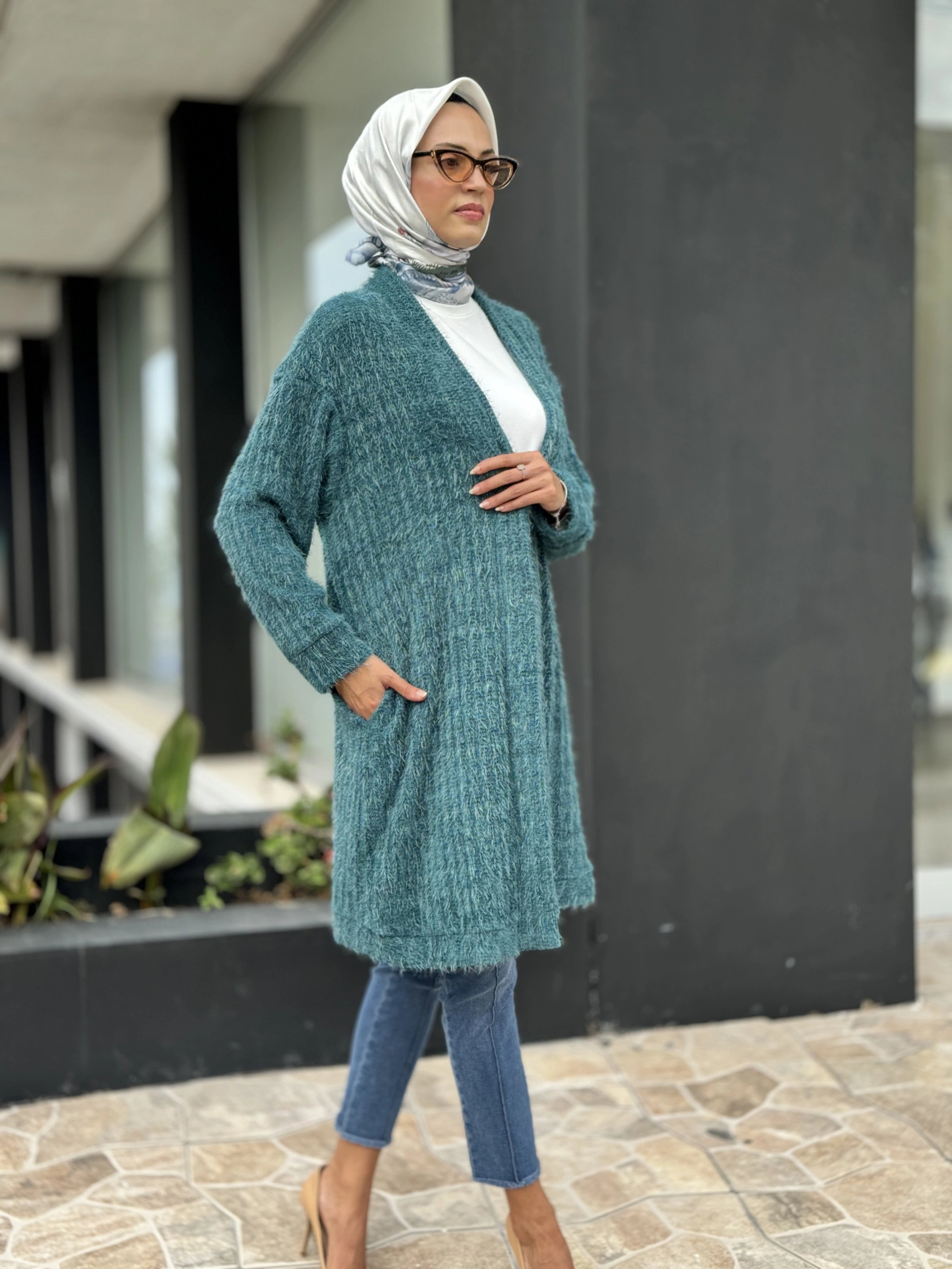 Almarwah Sakallı Örme Triko Yelek / Hırka 404907