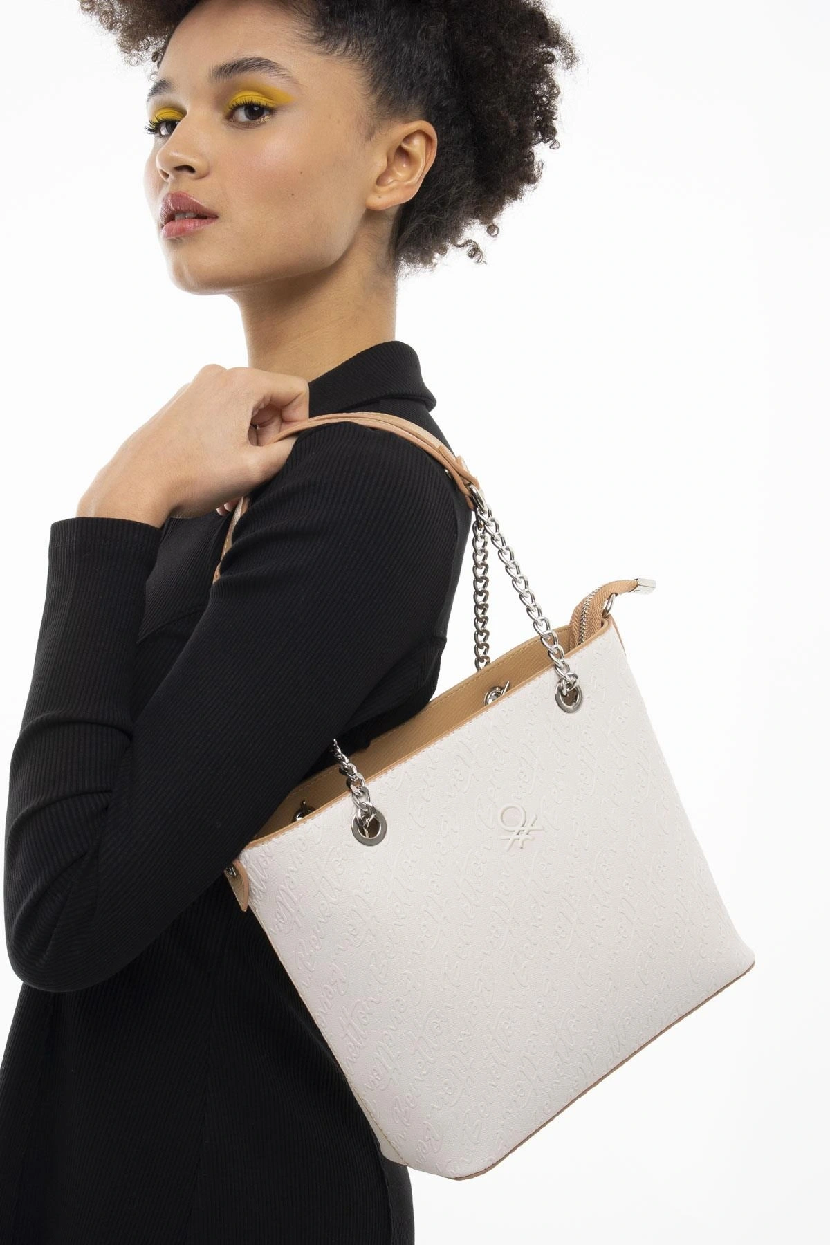 Benetton Monogram Yazılı Kol Çantası BNT1043