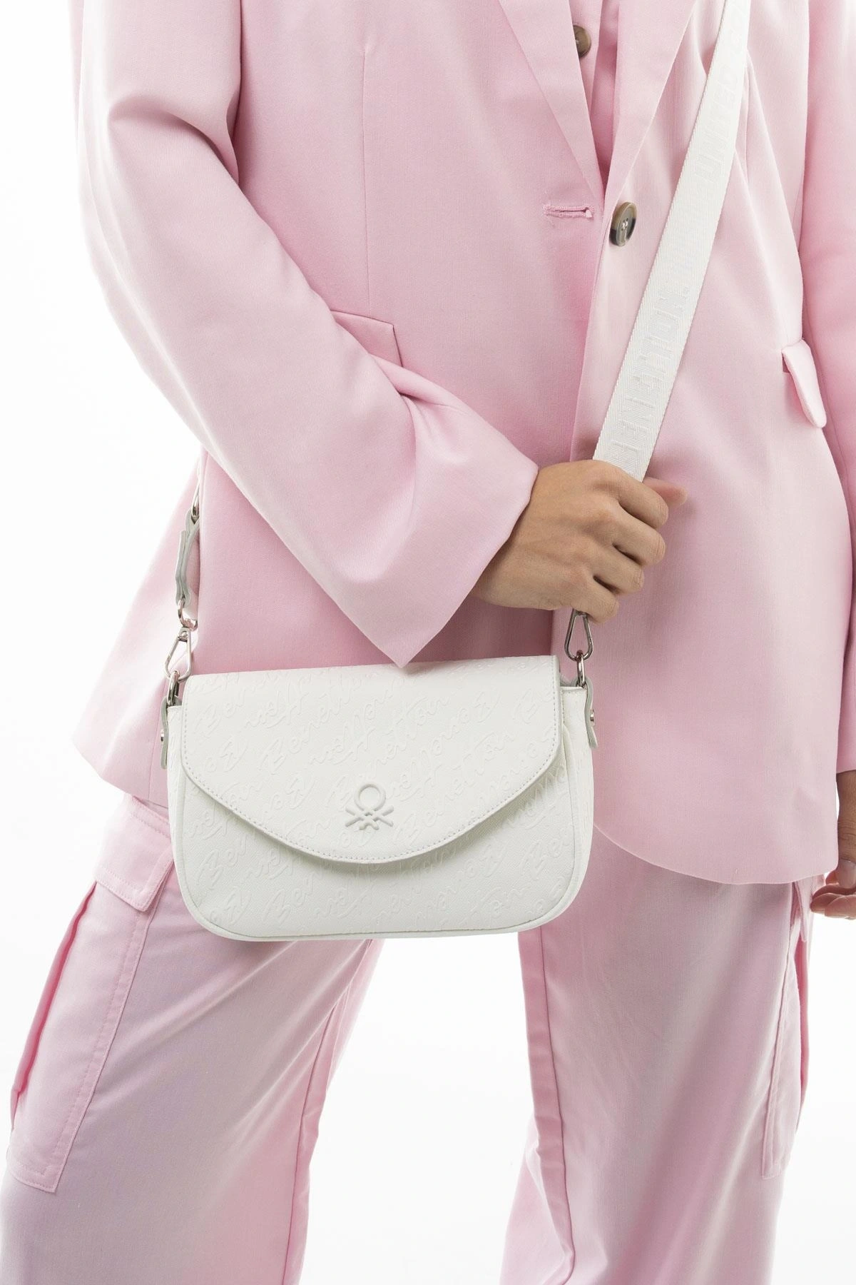 Benetton Monogram Yazılı Küçük Çapraz Çanta BNT1047