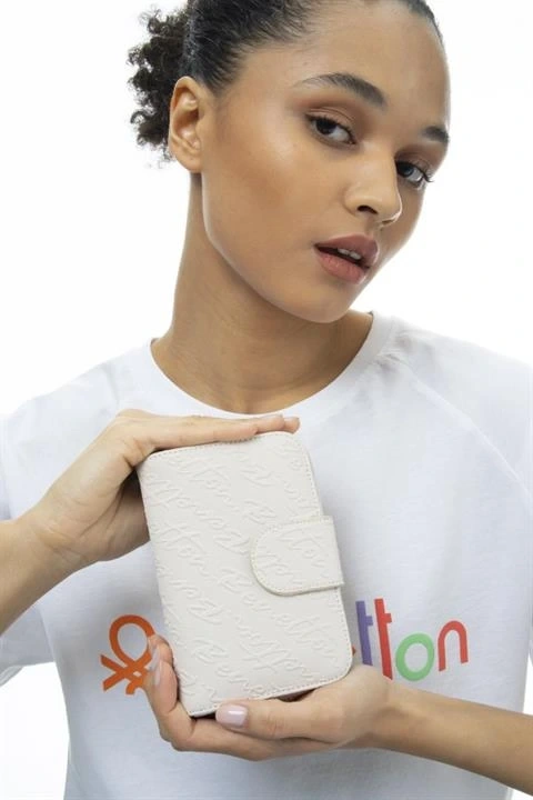Benetton Yazılı Fermuarlı Cüzdan BNT984