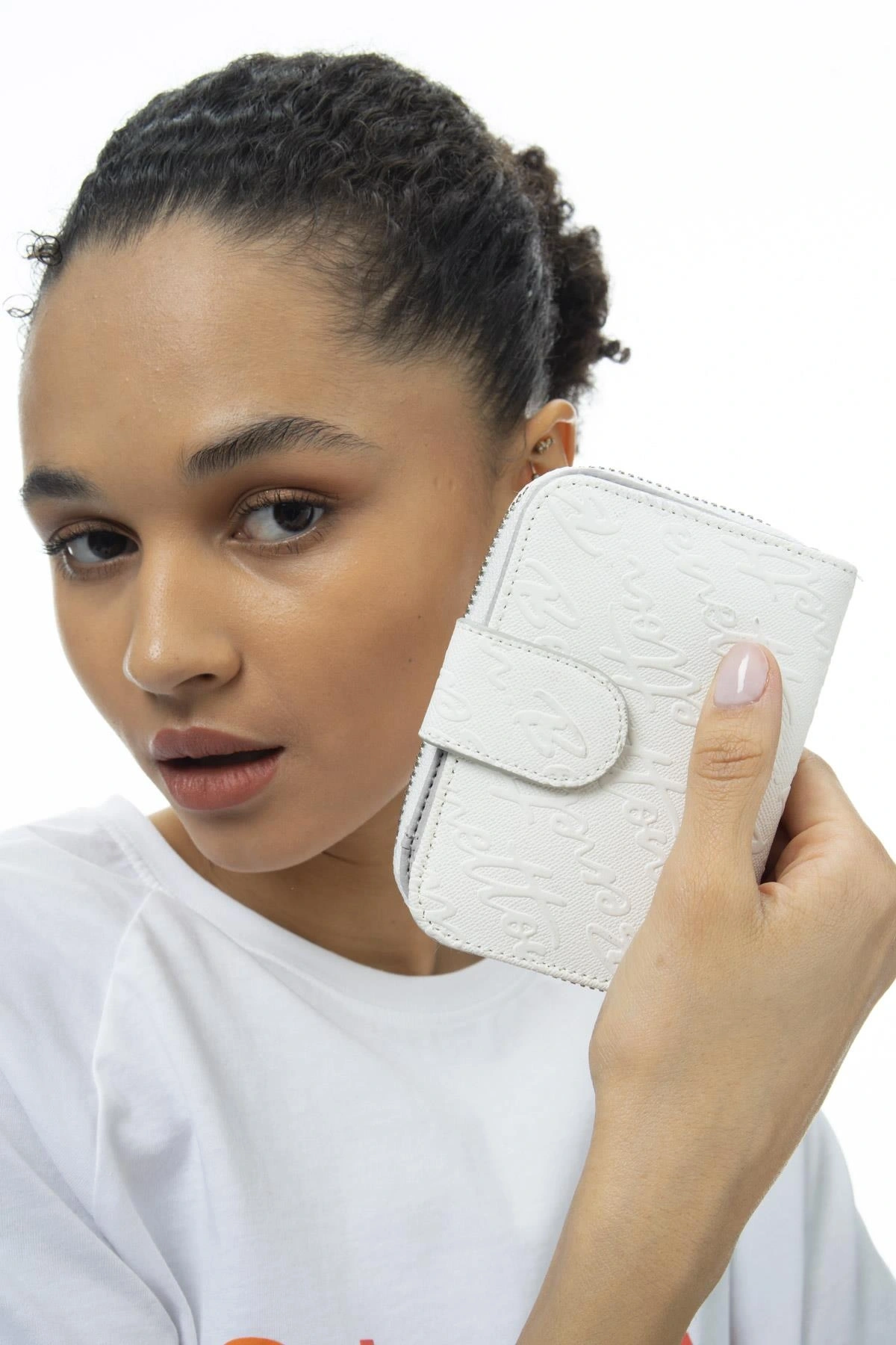 Benetton Yazılı Fermuarlı Cüzdan BNT986