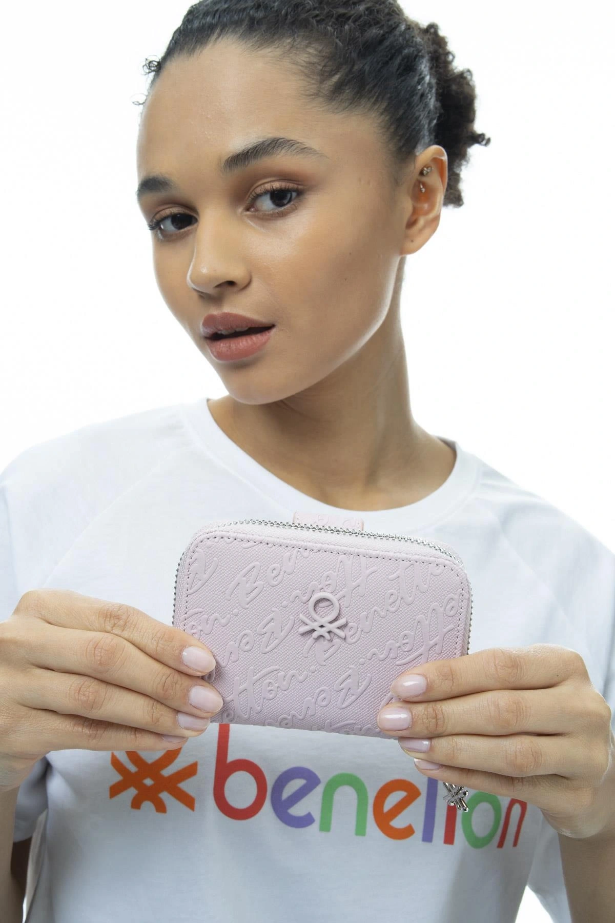 Benetton Yazılı Fermuarlı Cüzdan BNT986