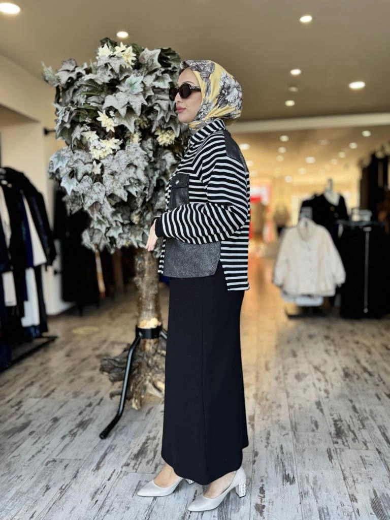 Ghisa Çizgili Çıtçıtlı Bluz Etek Takım G3015