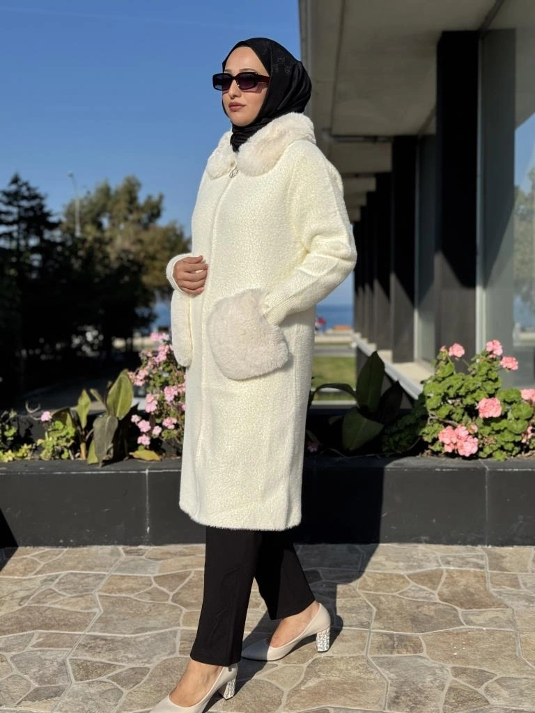Ghisa Kürk Detaylı Fermuarlı Angora Kaban 2436