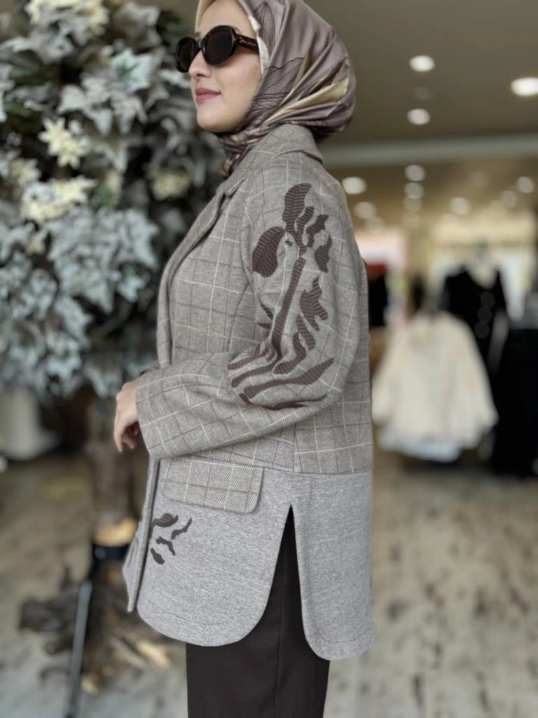 Ghisa Nakış Detaylı Ekose Yün Ceket/Pantolon Takım 3911