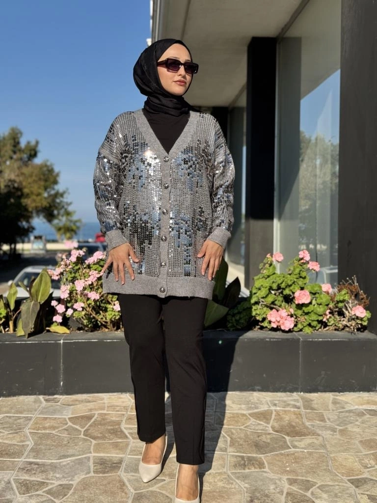 Ghisa Payet Detaylı Düğmeli Triko Hırka G241404