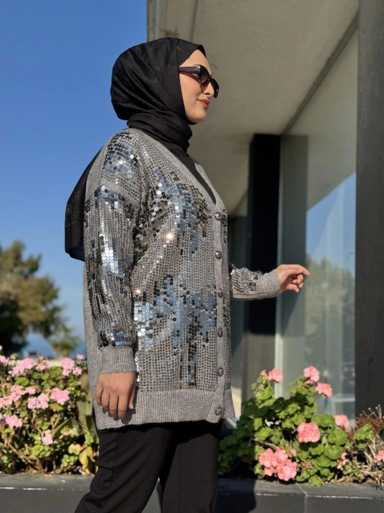 Ghisa Payet Detaylı Düğmeli Triko Hırka G241404