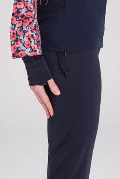 Haşema Esila Serisi Çiçek Desenli Kırmızı-Laci Tam Tesettür Tek Mayo Üstü HSM2934